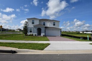 3024 Heart Lk Dr in Groveland, FL - Building Photo