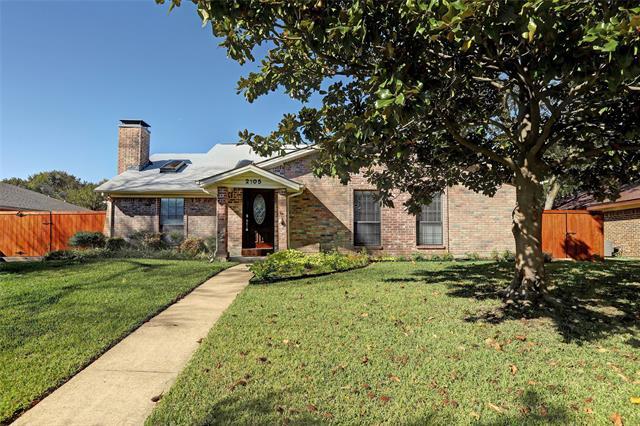 2105 Wheaton Dr in Richardson, TX - Building Photo - Building Photo