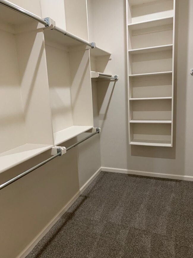 property at 4514 Enclave Dr