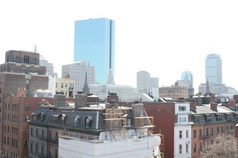 93 Beacon St in Boston, MA - Foto de edificio - Building Photo