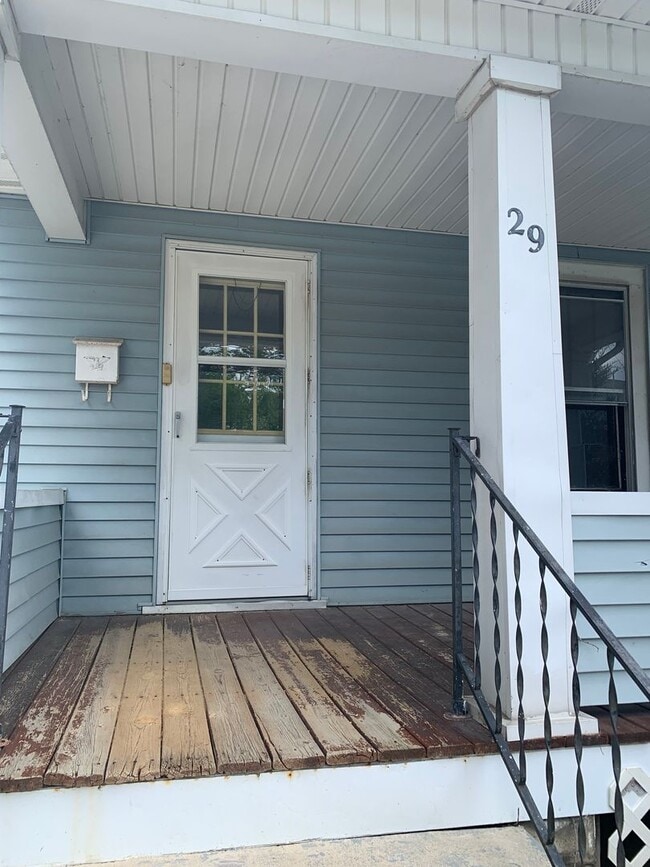 29 Center St in Tiffin, OH - Building Photo - Building Photo