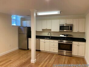 18 Chauncy St in Cambridge, MA - Building Photo - Building Photo