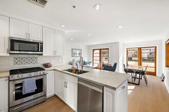 416 Avenida Santa Barbara in San Clemente, CA - Building Photo - Building Photo