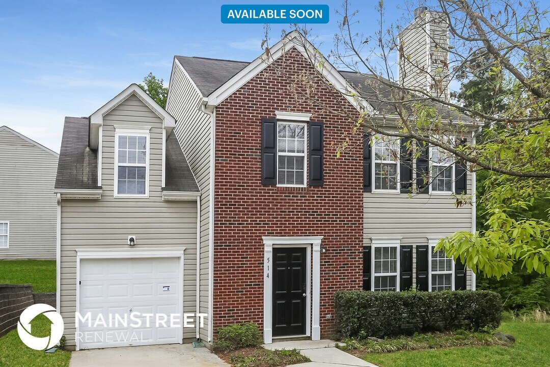 514 Woodington Ln in Charlotte, NC - Building Photo