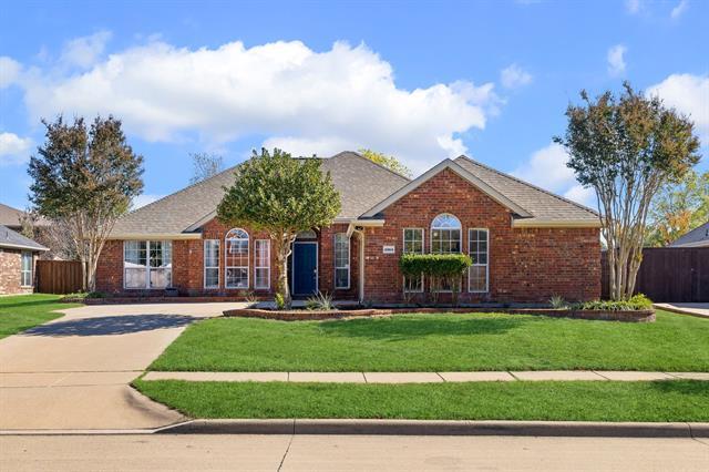 4964 Golfside Dr in Frisco, TX - Foto de edificio