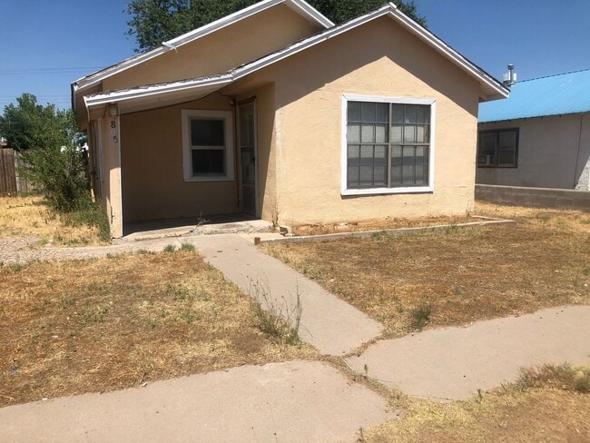 property at 805 S Avenue C