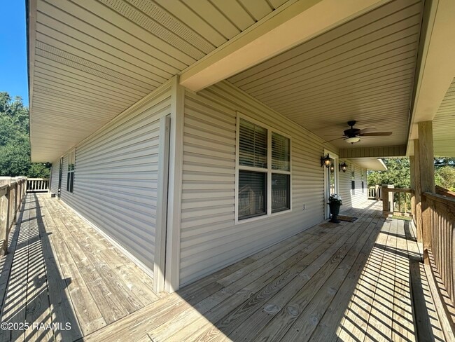 7700 Lee Station Rd in New Iberia, LA - Building Photo - Building Photo