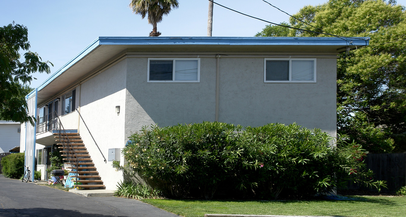 5082 Kenmore Dr in Concord, CA - Building Photo