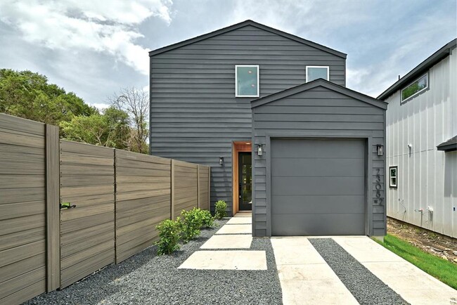 property at 2308 Maxwell Ln