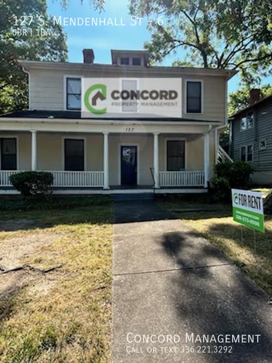 127 S Mendenhall St in Greensboro, NC - Foto de edificio
