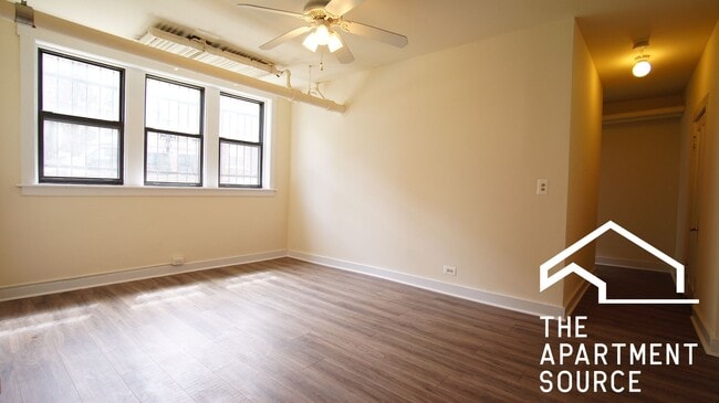 1530 N Kedzie Ave, Unit GA in Chicago, IL - Building Photo - Building Photo