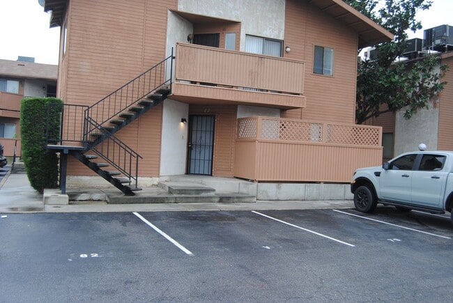 property at 4809 Hahn Ave