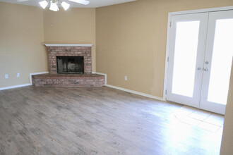 2804 106th St in Lubbock, TX - Building Photo - Building Photo