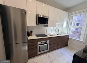 1332 15th St NW in Washington, DC - Building Photo