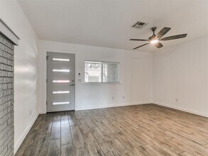 2808 SW 88th St in Oklahoma City, OK - Building Photo - Building Photo