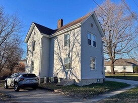 3939 Section Rd in Cincinnati, OH - Building Photo
