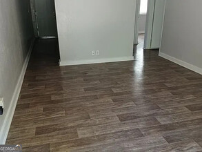 700 Neal St NW in Atlanta, GA - Building Photo - Building Photo