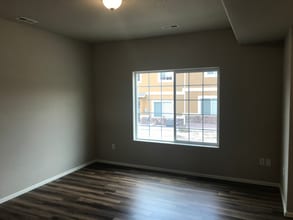 7690 Woody Cones Vw, Unit 45012108 in Colorado Springs, CO - Foto de edificio - Building Photo