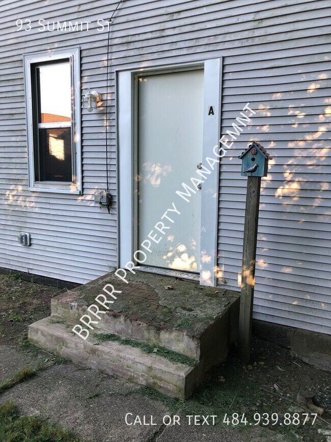 93 Summit St in Edwardsville, PA - Building Photo - Building Photo