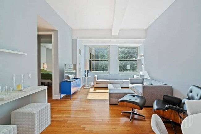 property at 88 Greenwich St