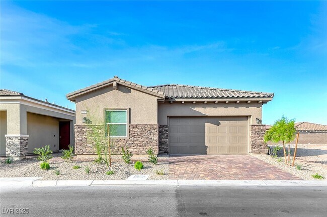 property at 102 Ibiza Lk Dr