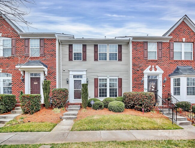 6416 Hasley Woods Dr in Huntersville, NC - Building Photo - Building Photo