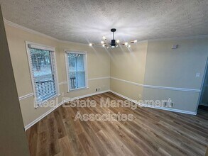 129 Wagon Wheel Cir in Griffin, GA - Building Photo - Building Photo