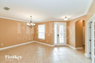 834 Glendale Ln in Orange Park, FL - Building Photo - Building Photo