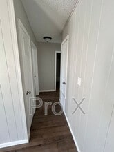 740 N 6th St in Rogers, AR - Building Photo - Building Photo