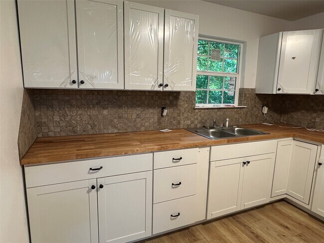 146 Barbara Ln in Shepherd, TX - Building Photo - Building Photo