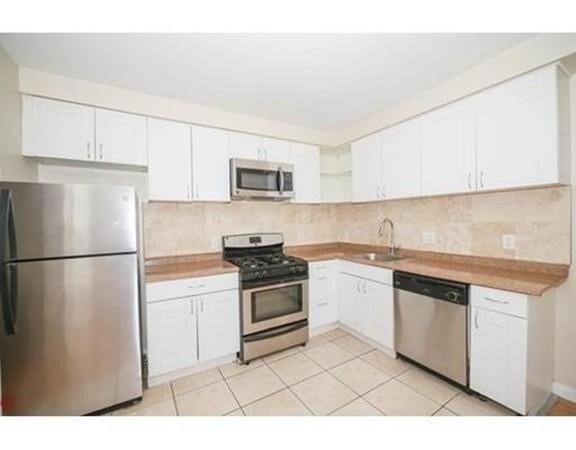 23 Pine St, Unit 2