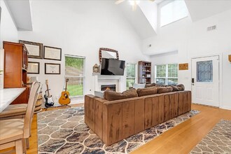 1016 Riverspring Dr in Nashville, TN - Building Photo - Building Photo