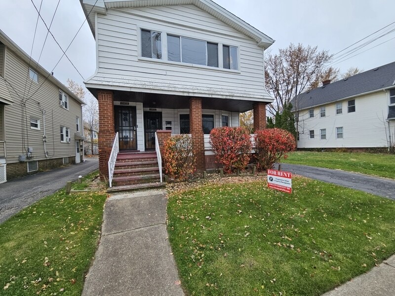 15906 Corsica Ave in Cleveland, OH - Building Photo
