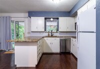 8351 Lullwater Dr in Dallas, TX - Building Photo - Building Photo