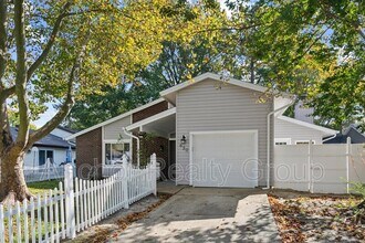 630 Orangewood Dr in Virginia Beach, VA - Building Photo - Building Photo