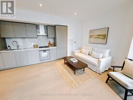 1315 Bay St. in Toronto, ON - Building Photo