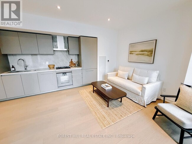 property at 1315 Bay St.