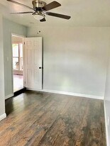 2022 N Brighton St in Burbank, CA - Building Photo