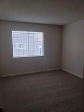 13352 E Jewell Ave, Unit 104 in Aurora, CO - Building Photo - Building Photo