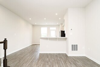 2083 Elm Tree Ct in Charlottesville, VA - Building Photo - Building Photo