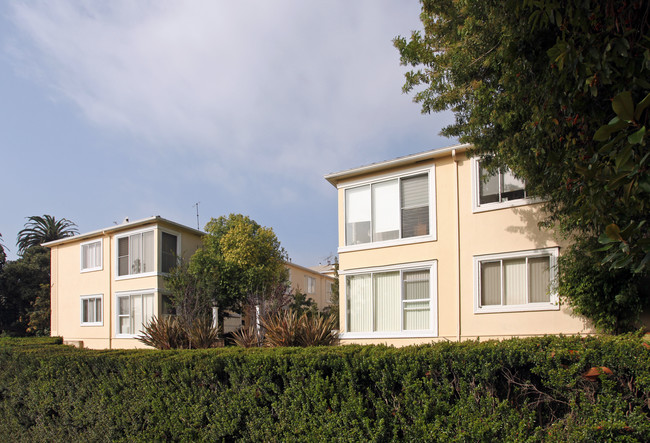 401-409 San Vicente Blvd in Santa Monica, CA - Building Photo - Building Photo