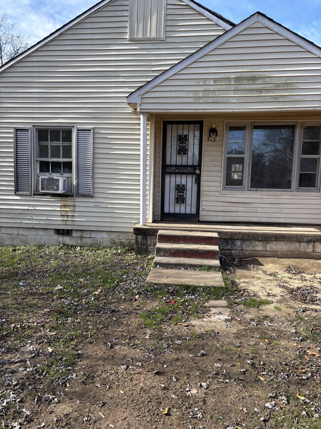 property at 513 S 19th Ave