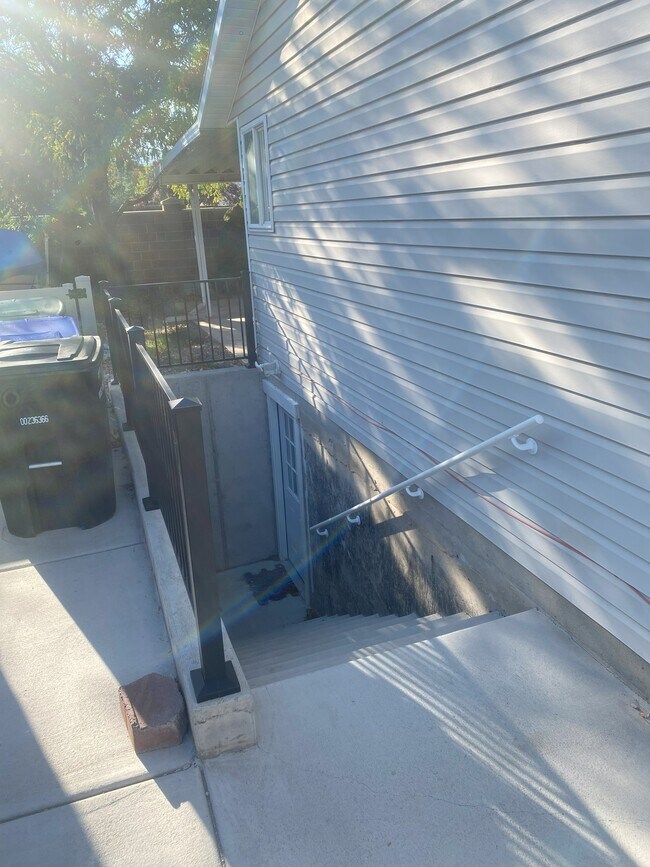 8532 S 4770 W in West Jordan, UT - Building Photo - Building Photo