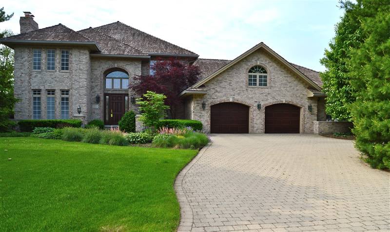 711 Berkshire Ct in Downers Grove, IL - Building Photo