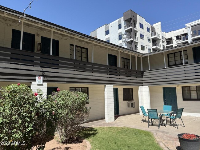 825 N 2nd Ave in Phoenix, AZ - Building Photo - Building Photo