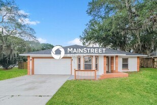 11703 Lake Susan Ct in Clermont, FL - Building Photo