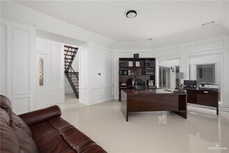 23 N 2nd St in McAllen, TX - Building Photo - Building Photo