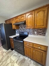 45 Pippin Rd in Cookeville, TN - Foto de edificio - Building Photo