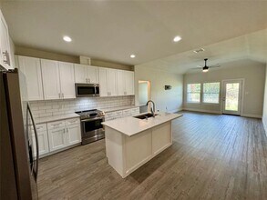 5522 Mesa Loop in Granbury, TX - Building Photo - Building Photo