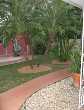 3161 McDonald St in Miami, FL - Building Photo - Building Photo